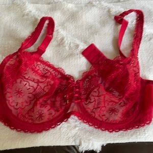 Simone Perele red bra. Perfect shape like new beautiful detail